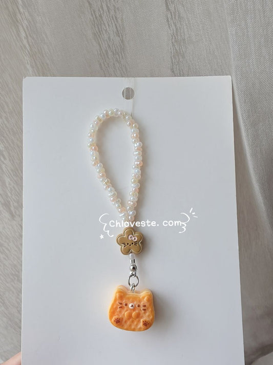 Kitty snack keychain