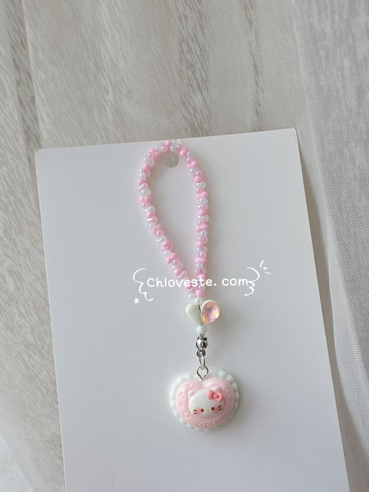 Hello kitty heart keychain